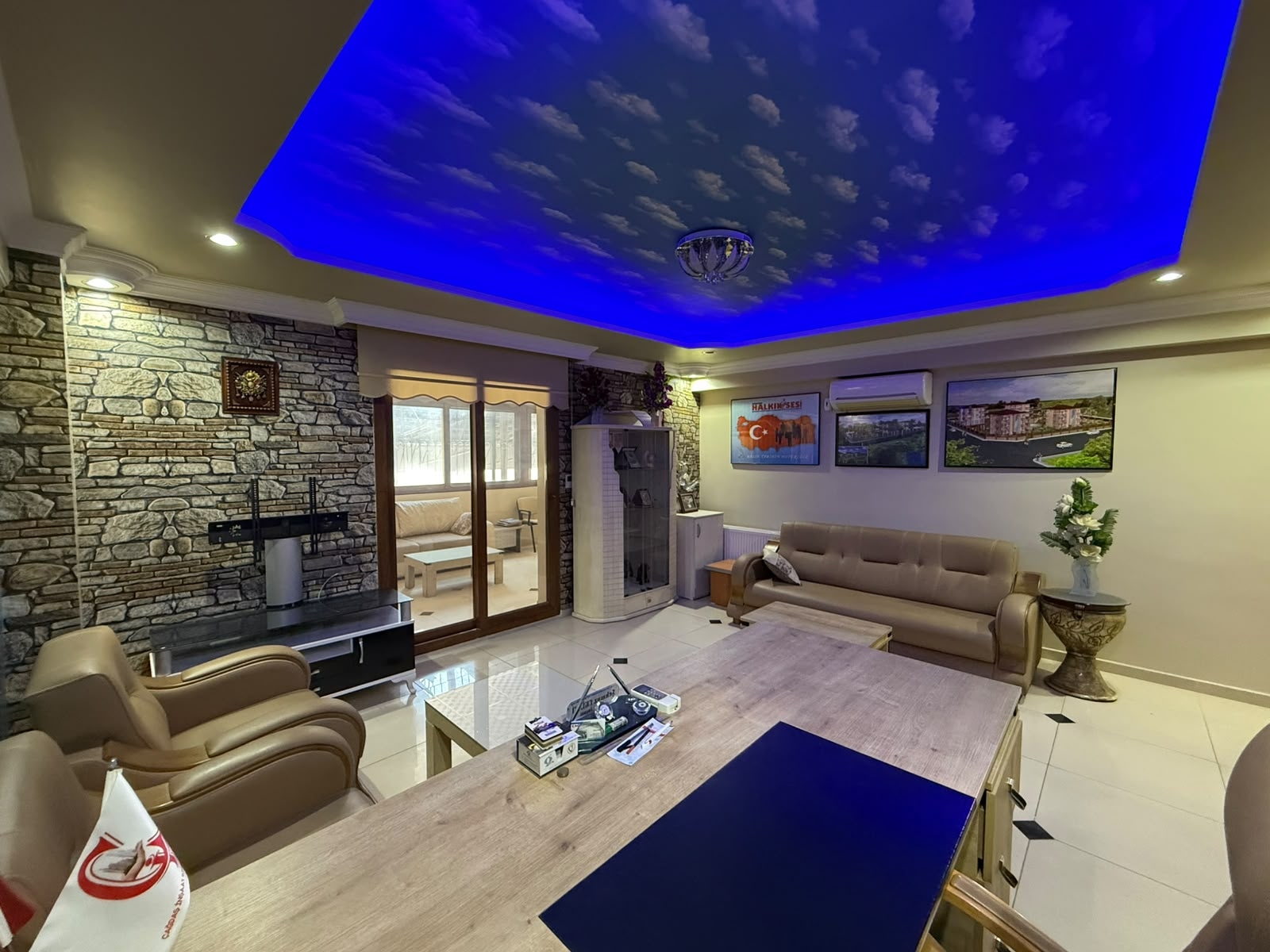 MENEMEN ESATPAŞA MAH.SATILIK LÜKS YAPI FIRSAT 3+1 DAİRE