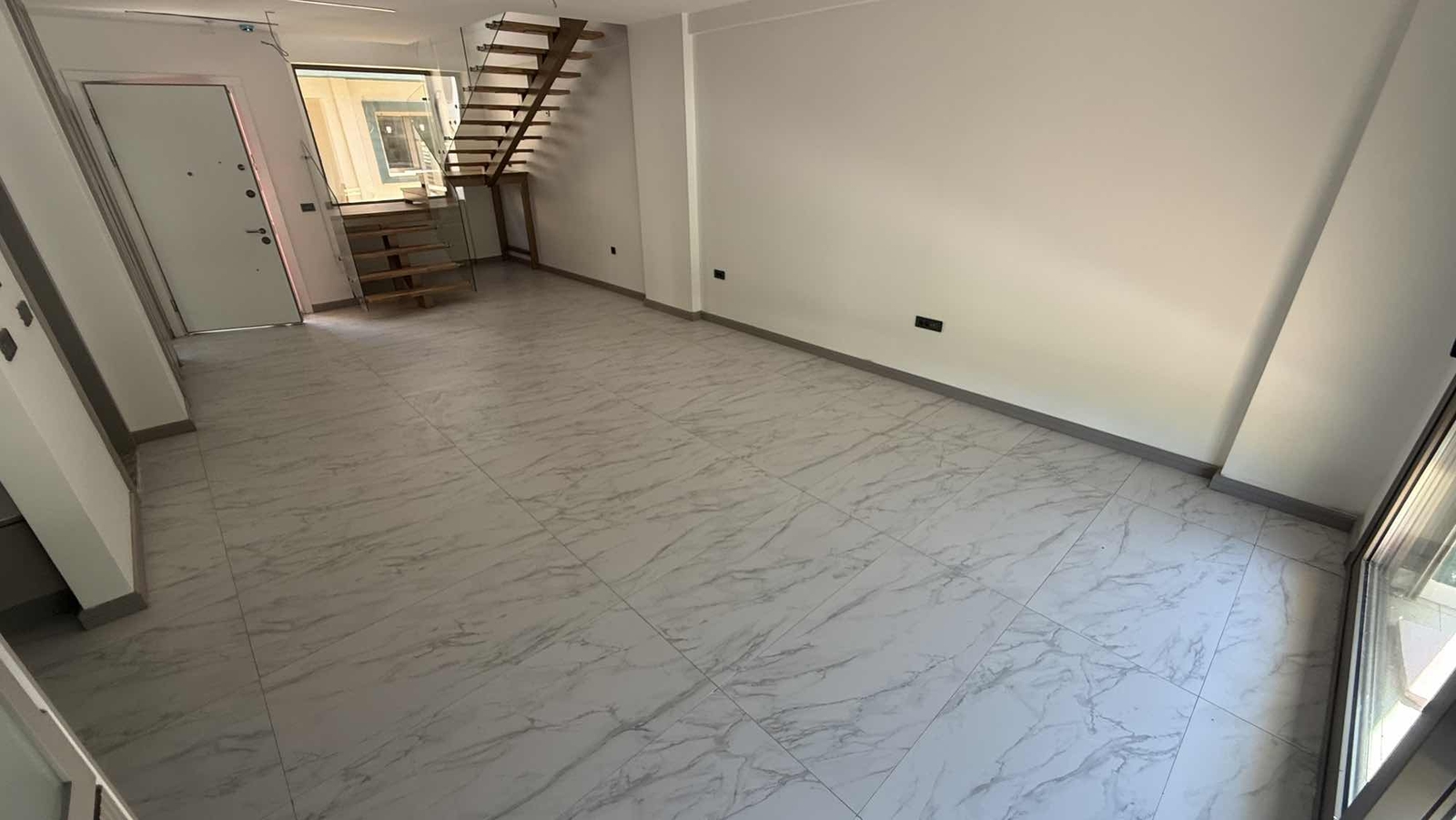 GÜNERLİDE HAVUZLU SİTE İÇİNDE | MODERN 5+1 SATILIK LÜKS VİLLA