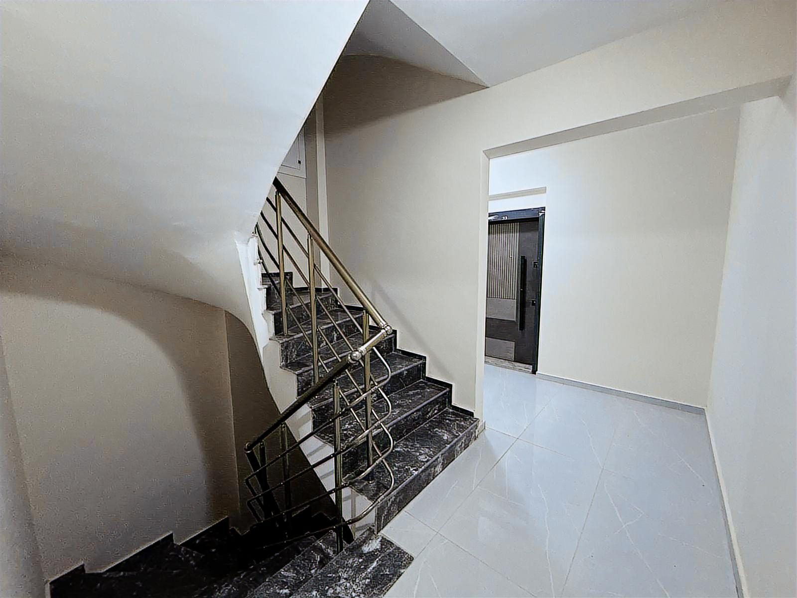 ULUKENT 9 EYLÜL MAH. SATILIK LÜKS YAPI FIRSAT 1+1 DAİRE