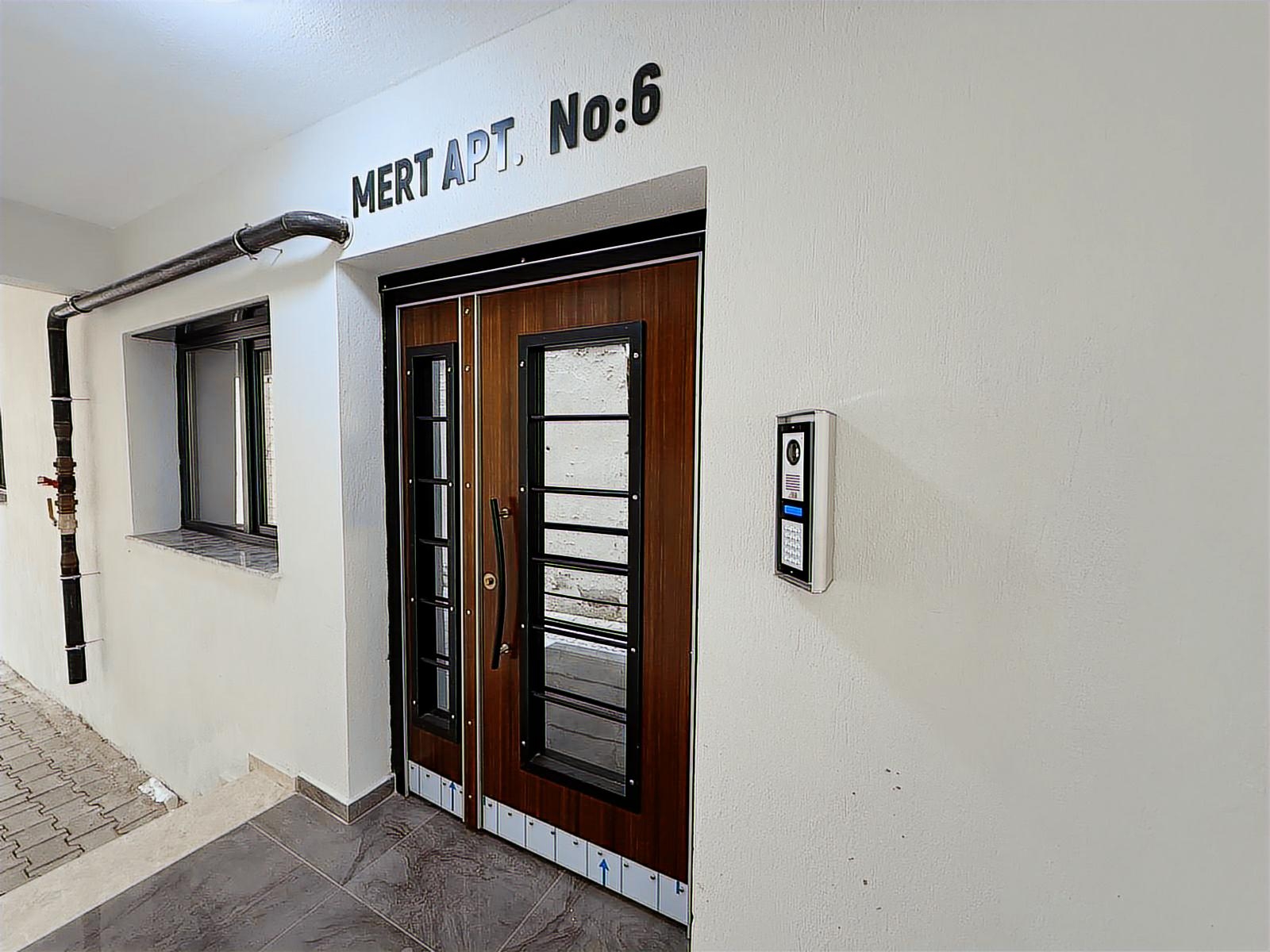 MENEMEN ESATPAŞA MAH. SATILIK LÜKS YAPI FIRSAT 2+1 DAİRE
