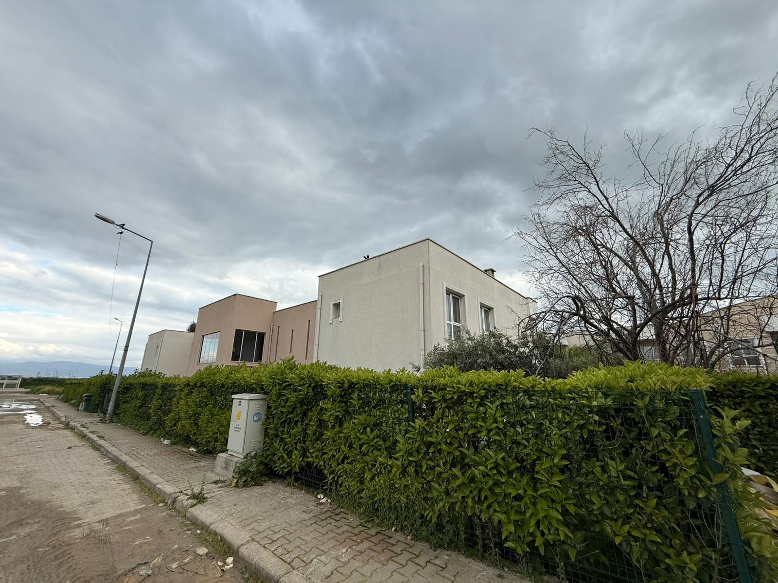 VİLLAKENT'TE SATILIK LÜKS YAPI FIRSAT 2+1 DAİRE