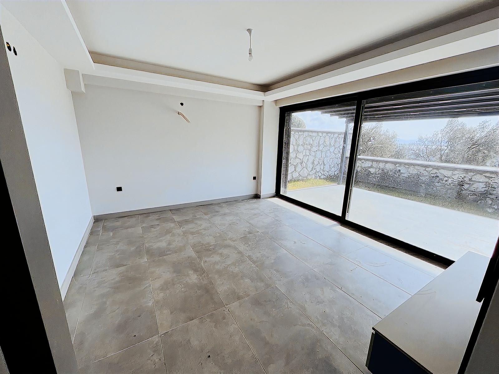 DİKİLİ Çandarlı Site İçİ güvenlik Müstakil Havuzlu 4+1Lüks Villa