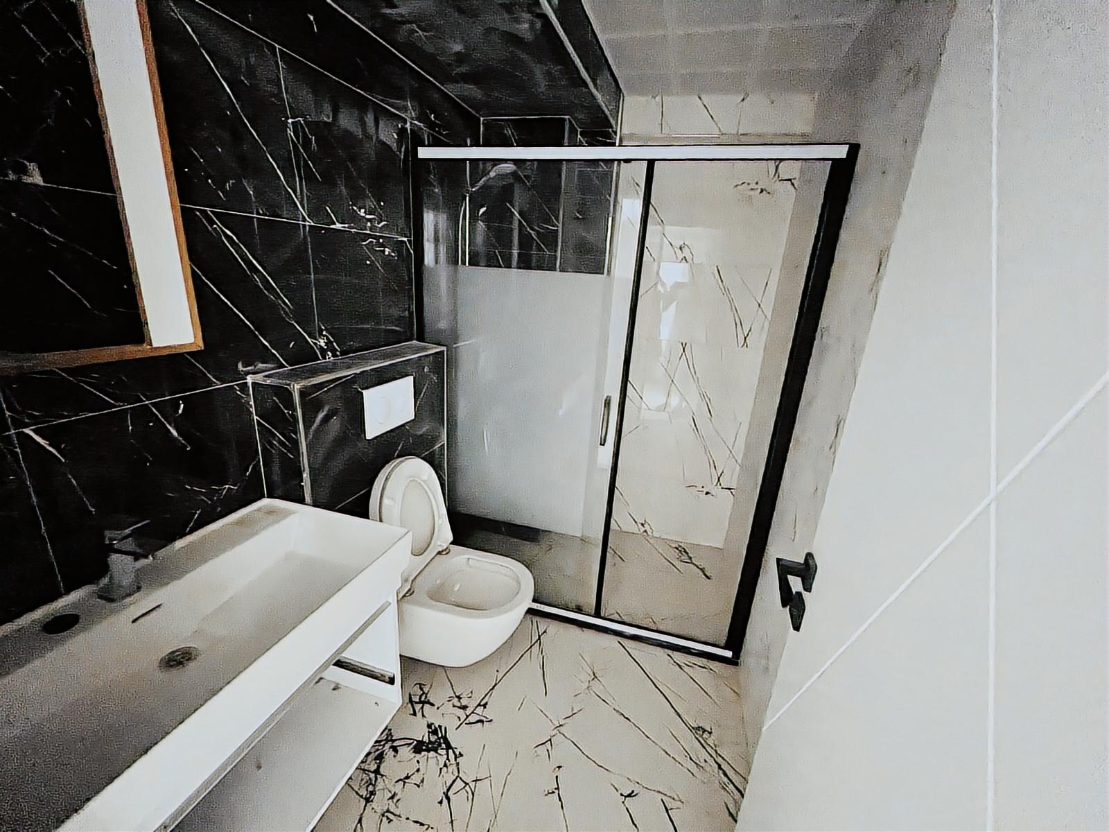 Karşıyaka İmbatlı mah. 3+1 yerden ısıtmalı lüks yapı daire