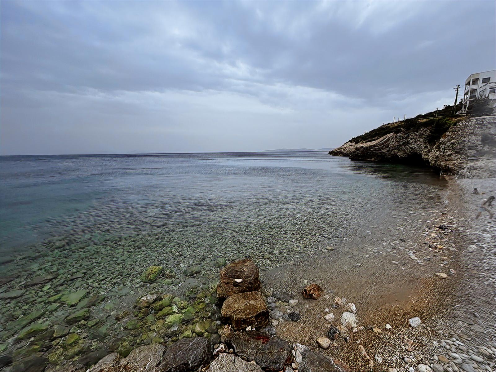 KARABURUNDA MÜSTAKİL VİLLA DENİZİN MAVİLİĞİYLE BÜTÜNLEŞEN YAŞAM