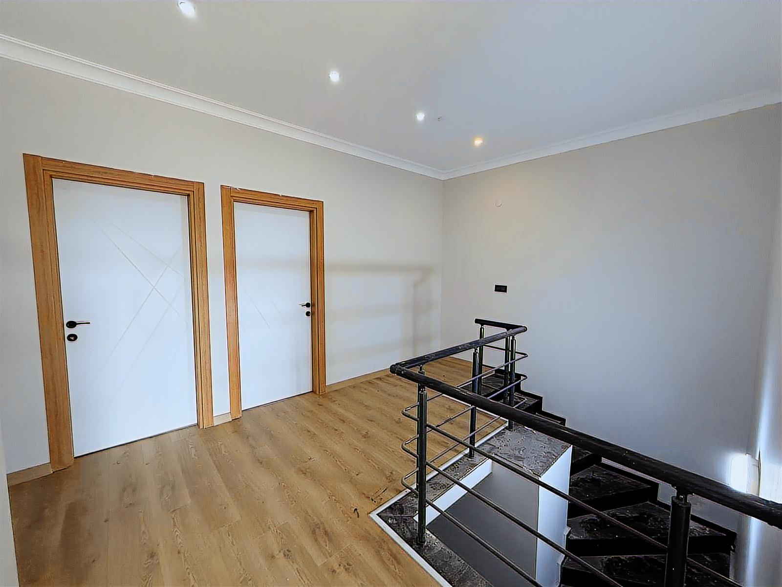 MENEMEN ESATPAŞA MAH. SATILIK LÜKS YAPI FIRSAT 3+1 DUBLEKS DAİRE