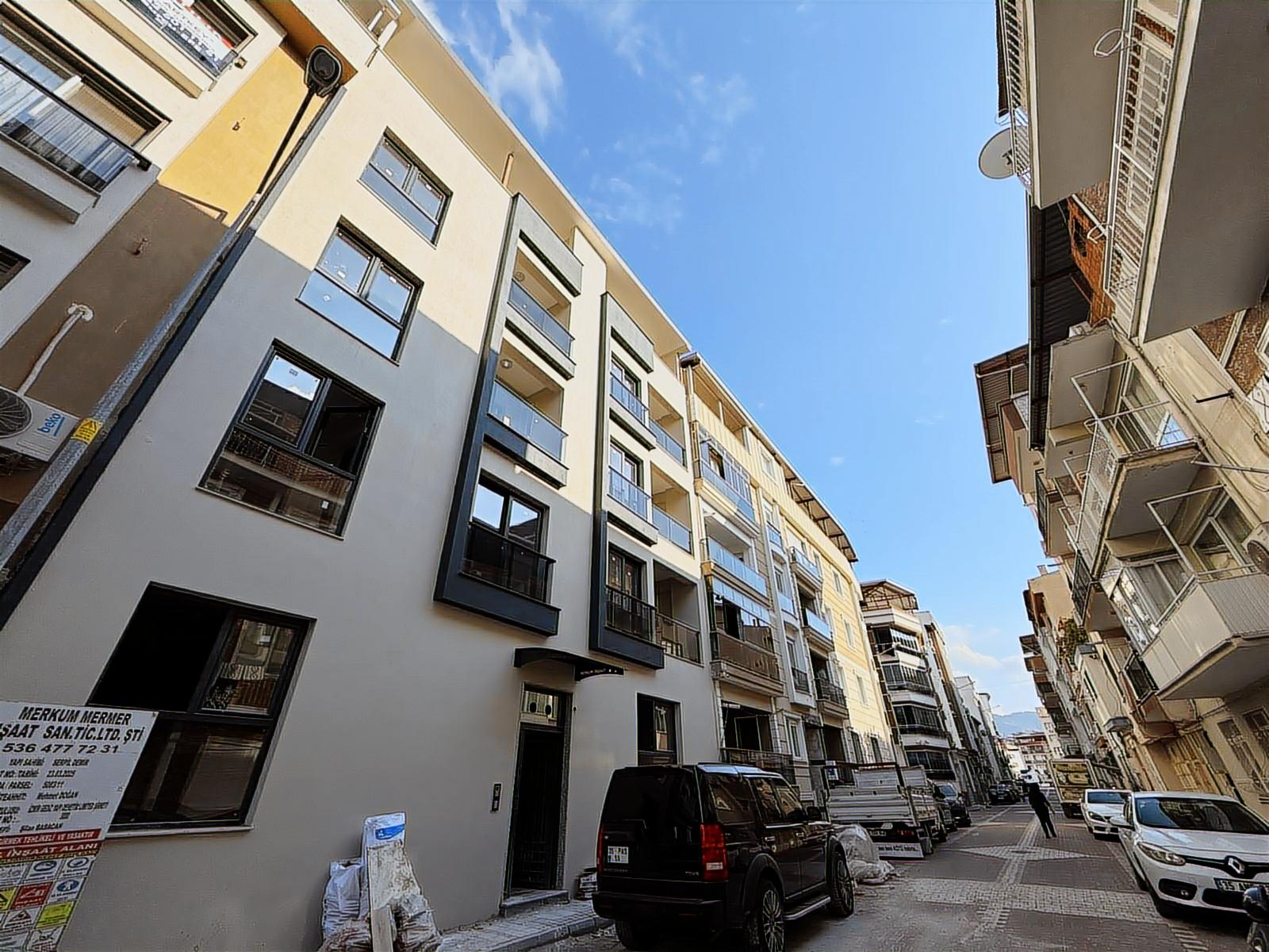 MENEMEN ESATPAŞA MAH. SATILIK LÜKS YAPI FIRSAT 3+1 DUBLEKS DAİRE