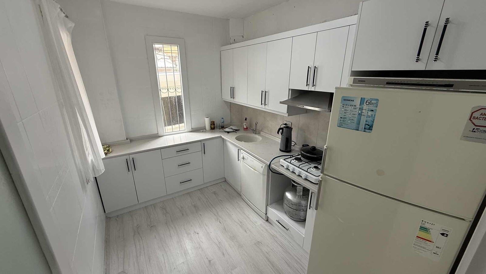 Bergama Atatürk Mah.de 3+1 Geniş Kullanımlı Masrafsız Daire