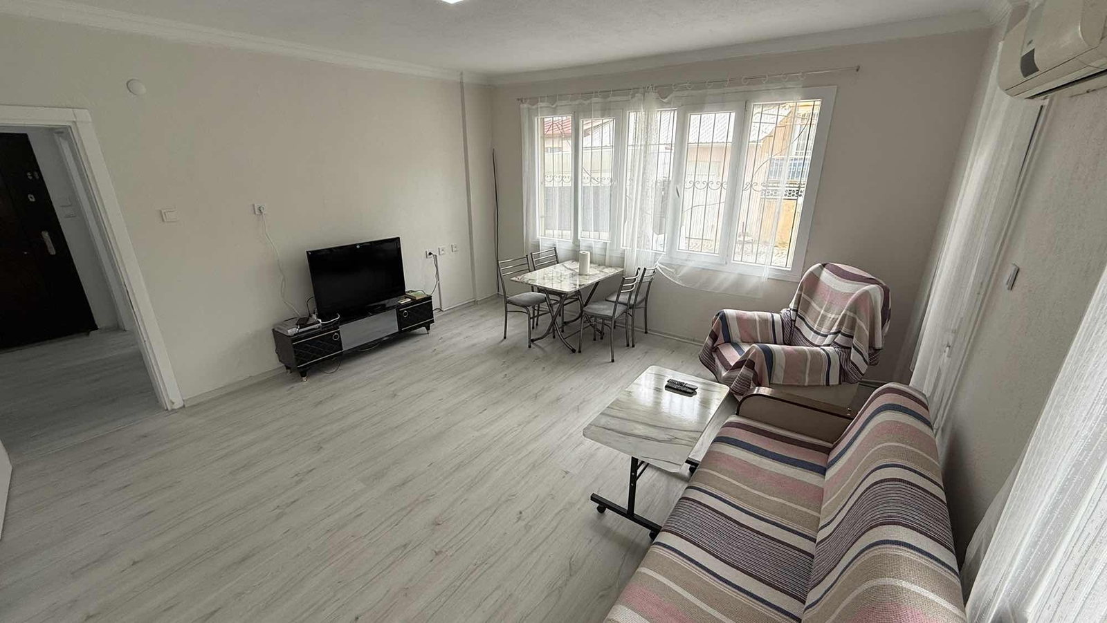 Bergama Atatürk Mah.de 3+1 Geniş Kullanımlı Masrafsız Daire