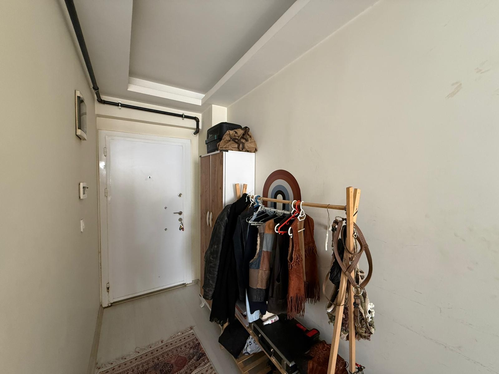 BUCA KURUÇEŞME MAH. SATILIK LÜKS YAPI FIRSAT 1+1 DAİRE