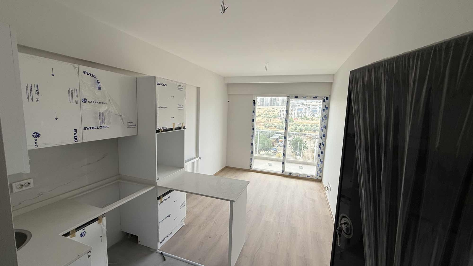 HAVUZLU SİTEDE | 1+1 SATILIK DAİRE | YÜKSEK KİRA GETİRİSİ