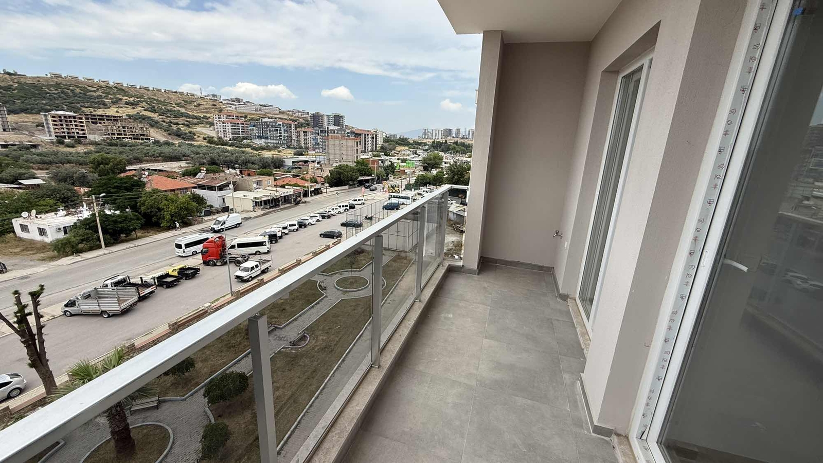 HAVUZLU SİTEDE | 1+1 SATILIK DAİRE | YÜKSEK KİRA GETİRİSİ