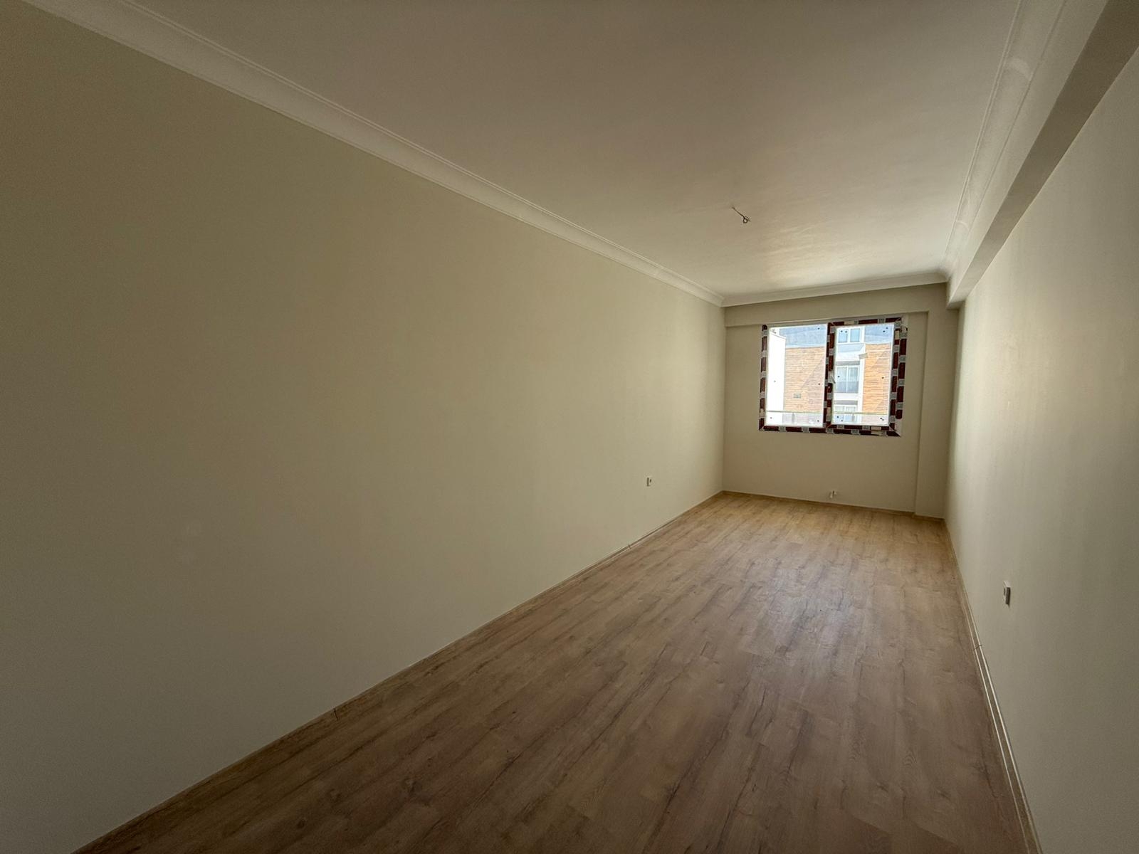 MENEMEN ULUS MAH. SATILIK LÜKS YAPI FIRSAT 5+1 DUBLEKS DAİRE