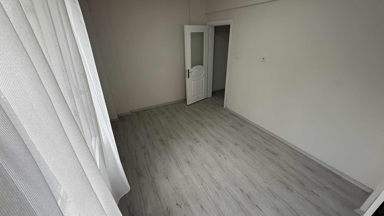 Bergama Gazi Paşa mah.de 3+1 Geniş Kullanımlı Masrafsız Daire
